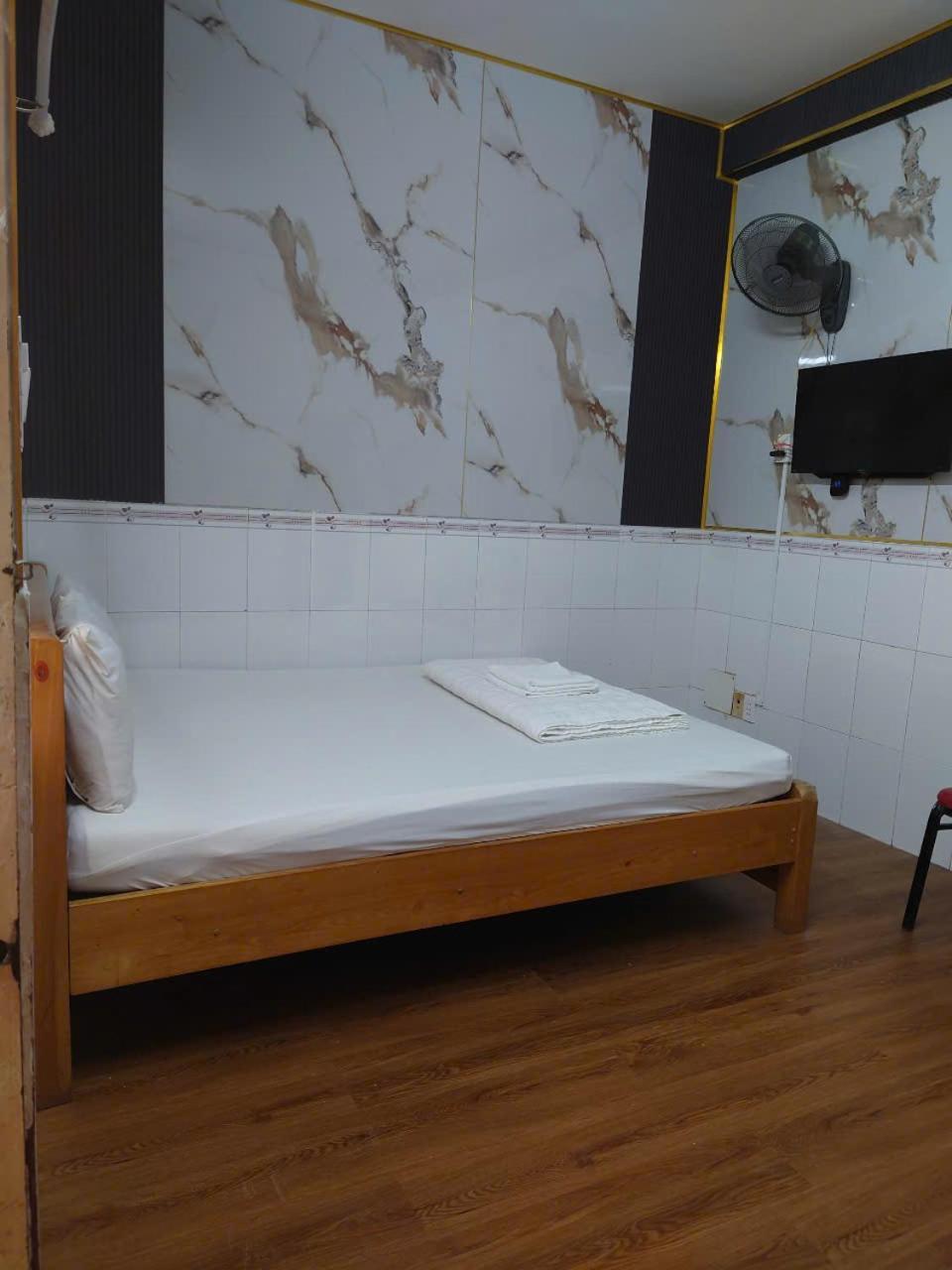 Khach San Hoa Anh Anh Hotel Bandar Ho Chi Minh Luaran gambar